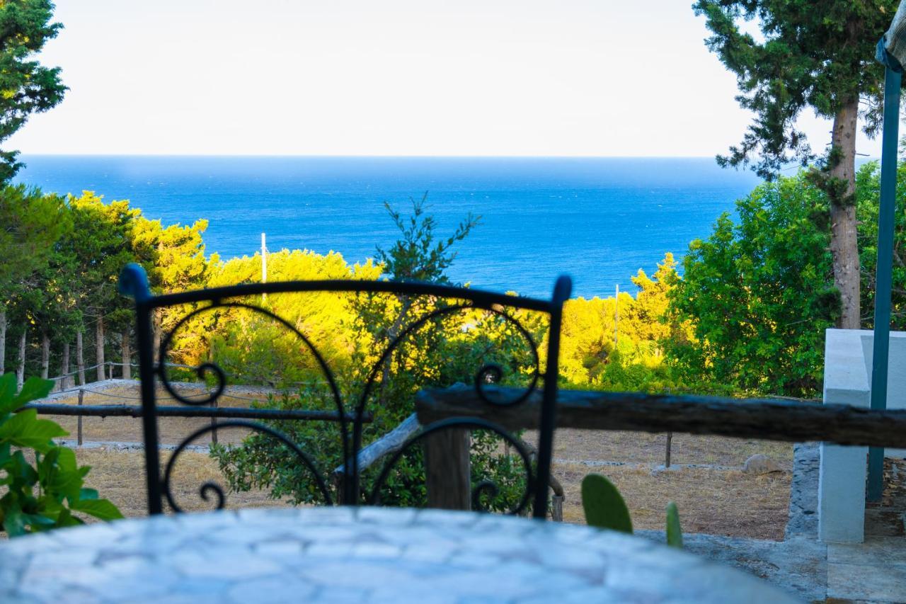 Camping La Scogliera Santa Cesarea Terme Exterior foto